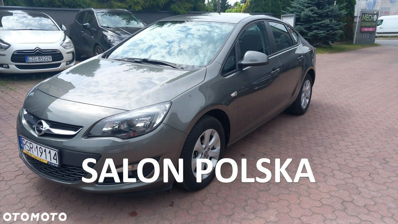 Opel Astra - 1