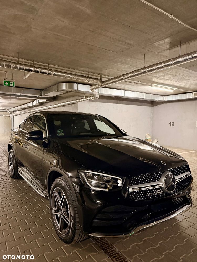 Mercedes-Benz GLC 300 de 4-Matic Business Edition - 2