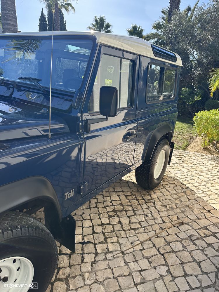 Land Rover Defender 90 2.5 TDi Metal Top - 17