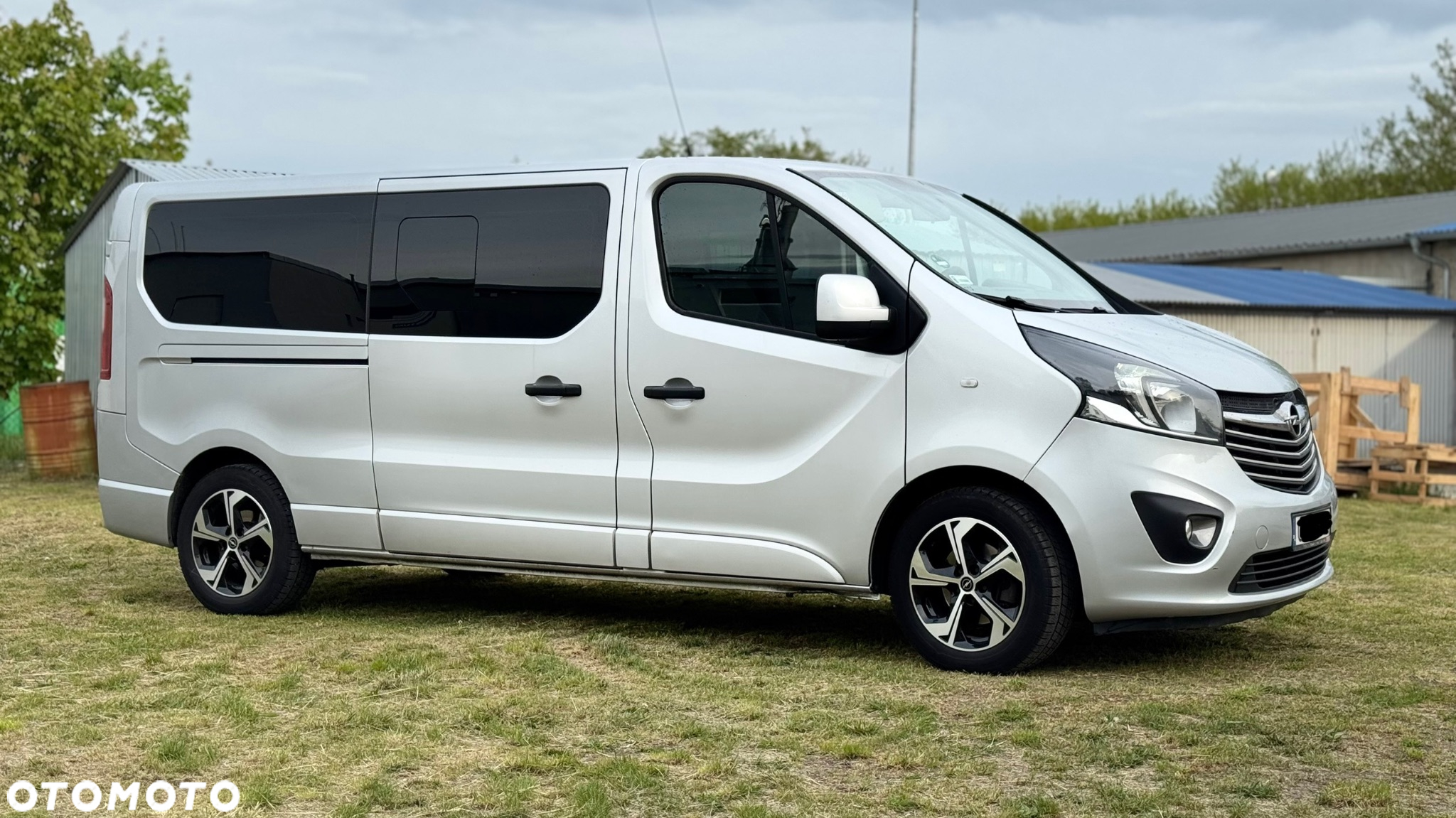 Opel Vivaro L2H1 2,9t Edition - 3