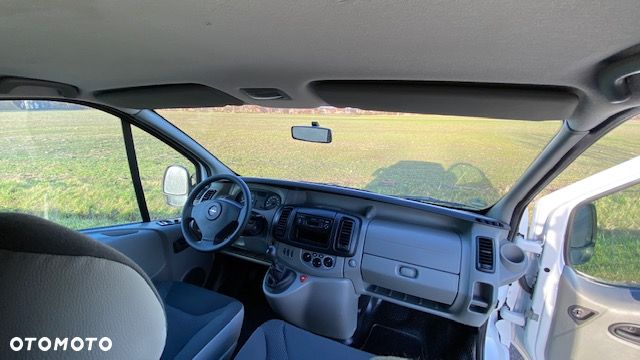 Opel Vivaro L2H1 2.9t - 9