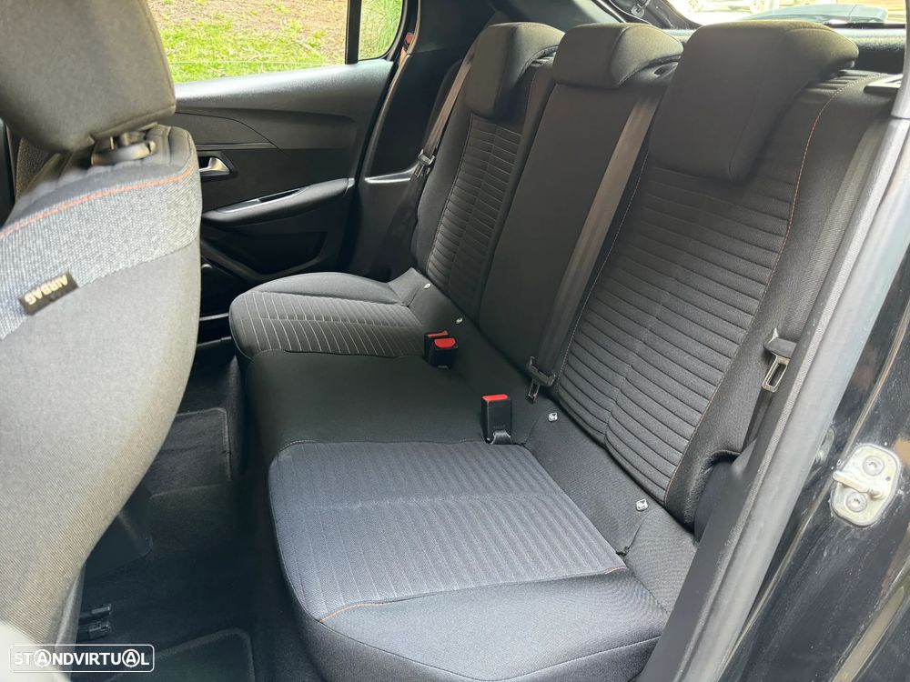 Peugeot 208 1.2 PureTech Active - 12