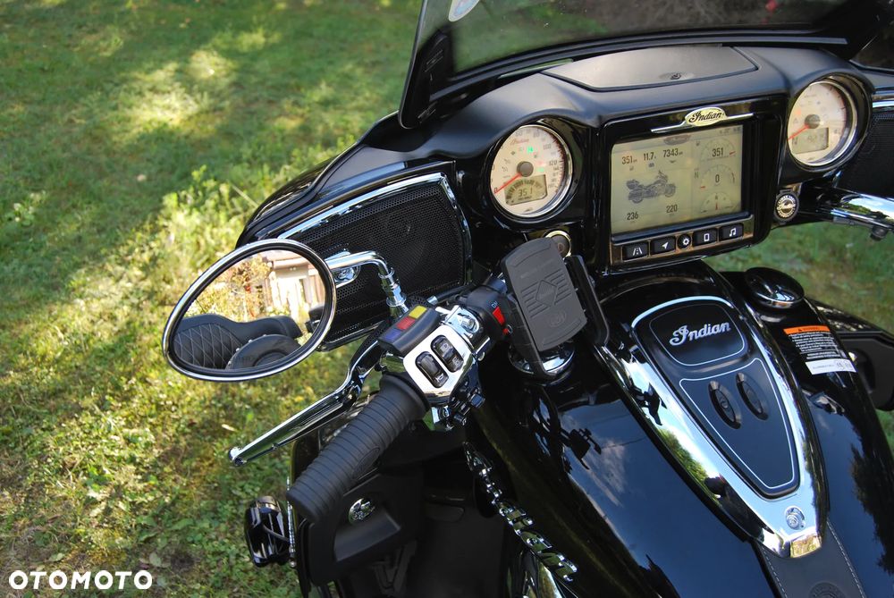 Indian Roadmaster - 3