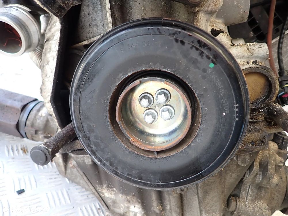 SILNIK BMW 320i  B48B20A - 4