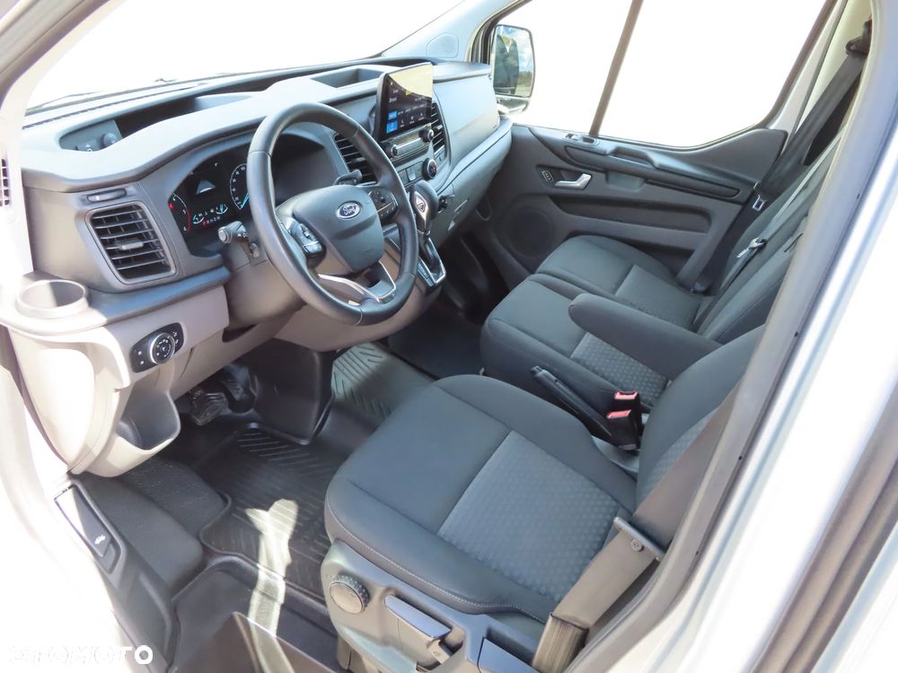Ford Transit CUSTOM 2.0 TDCi 130 Km L2 Limited Edition W Najbogatszej Wersji Wyposażenia TREND L2H1 LONG Blaszak Furgon 9-Cio Osobowy Stan Jak NOWY POLECAM - 34