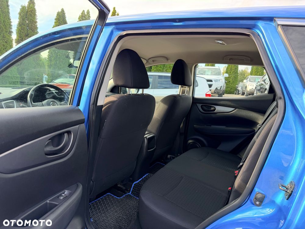 Nissan Qashqai 1.5 dCi Visia - 14