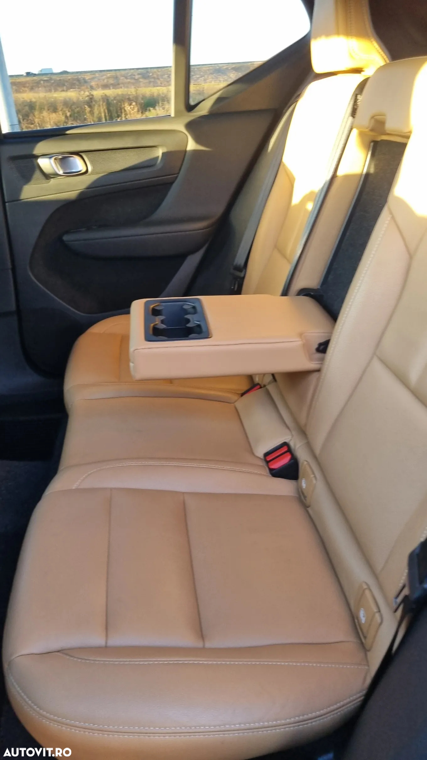 Volvo XC 40 Recharge T5 Twin Engine AT7 Inscription - 8