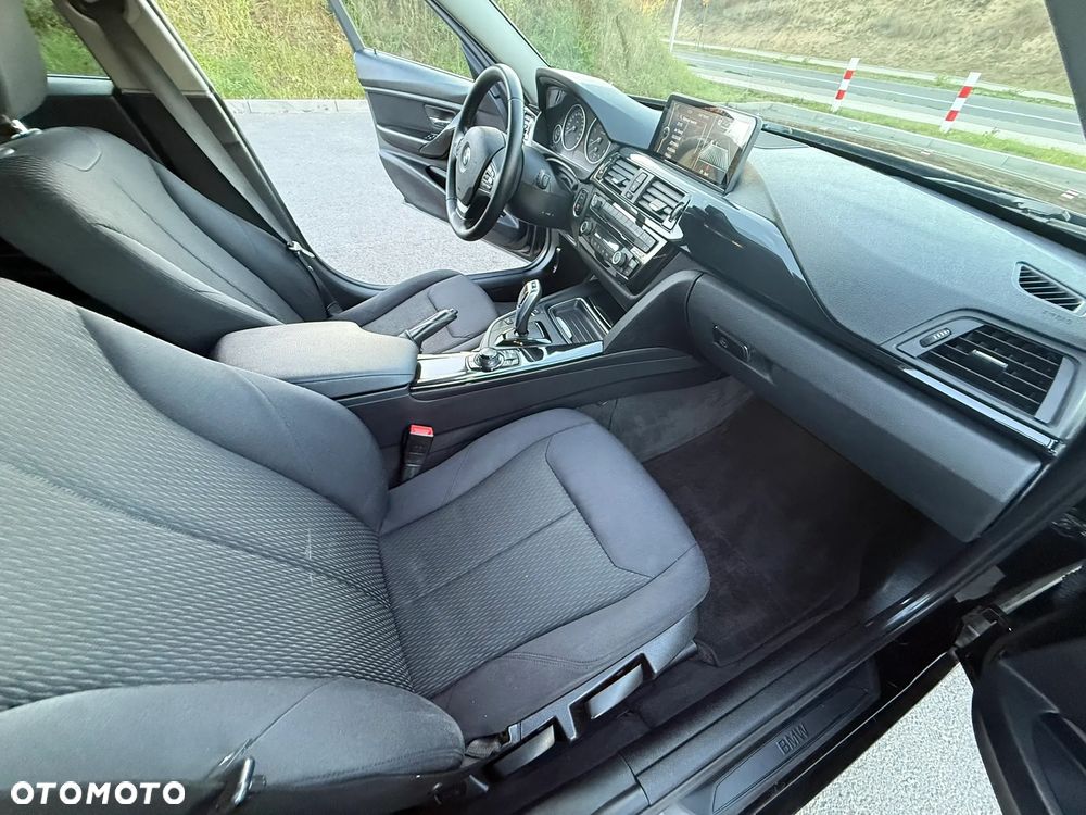 BMW Seria 3 320d - 7