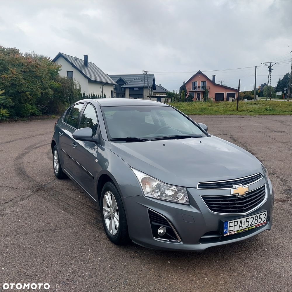 Chevrolet Cruze 1.6 LT+ - 2