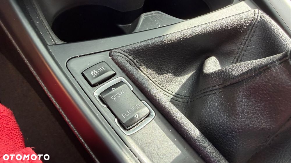 BMW Seria 1 118d DPF Edition Sport - 30