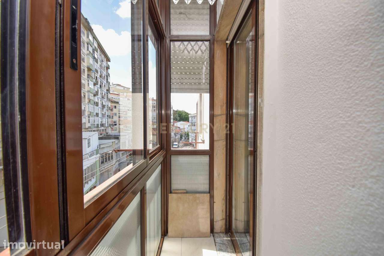 Apartamento T1 em Sacavém - Grande imagem: 4/16