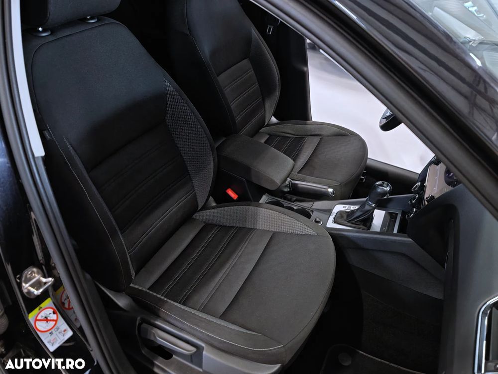 Skoda Octavia 1.6 TDI DSG Ambition - 10