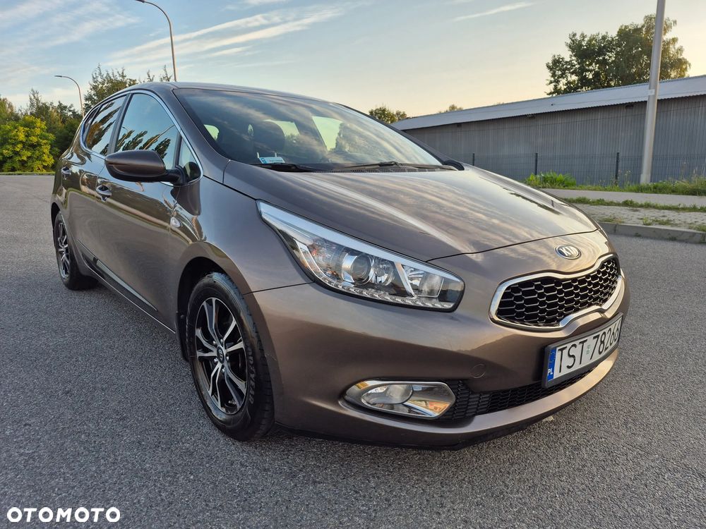Kia Ceed 1.6 GDI L Business Line - 4