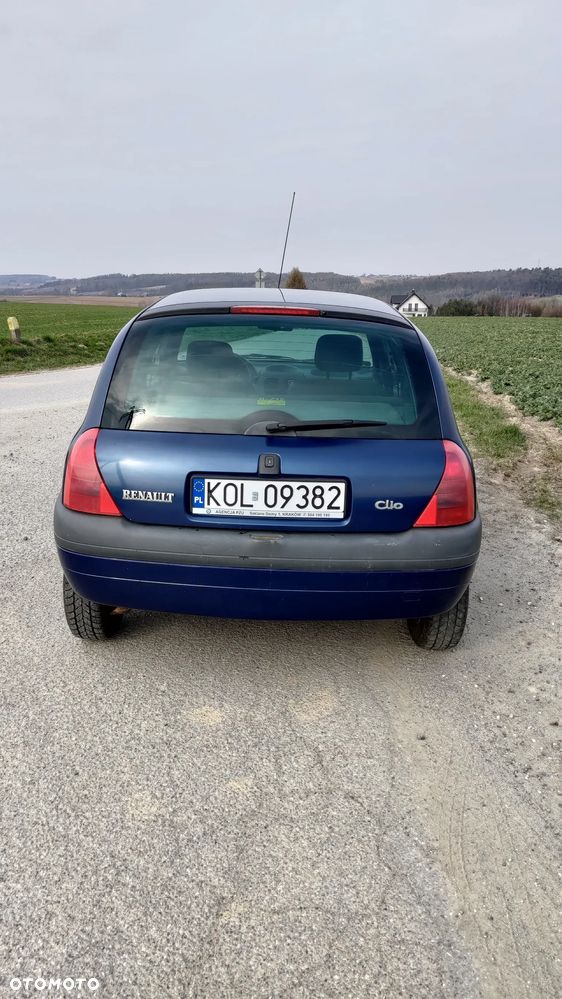 Renault Clio 1.2i RT - 4