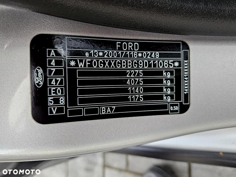 Ford Mondeo 2.0 TDCi Champions Edition - 24