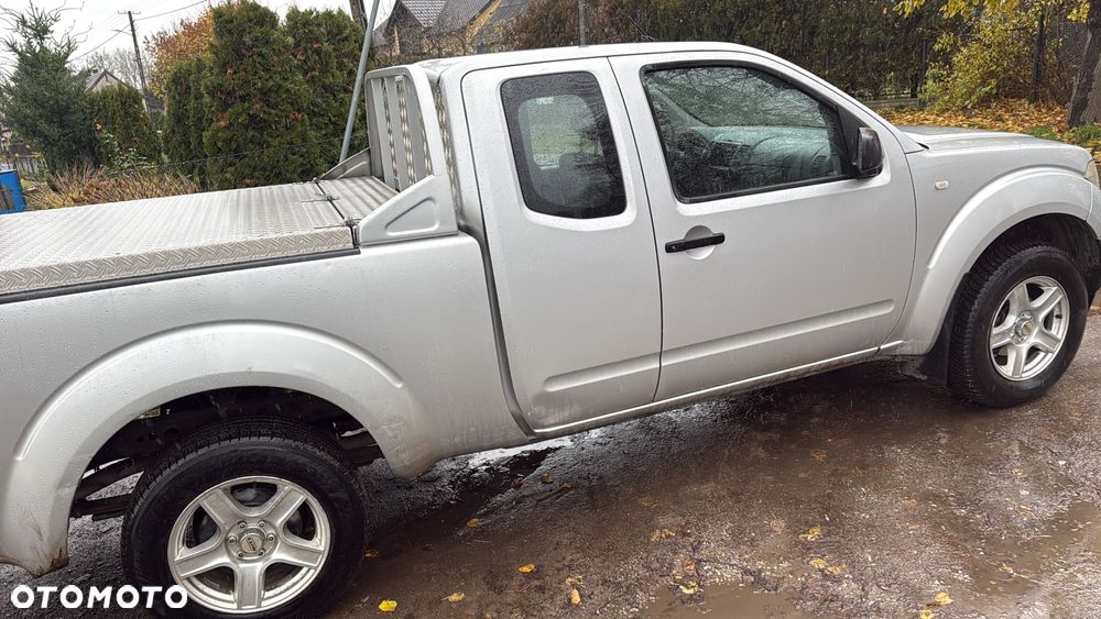 Nissan Navara 2.5 D FE - 7
