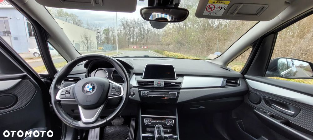 BMW Seria 2 216d Active Tourer - 11