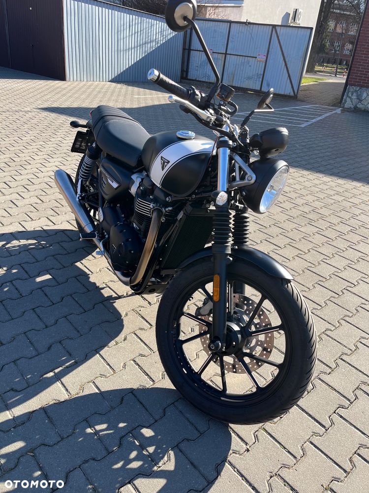 Triumph Speed Twin - 2