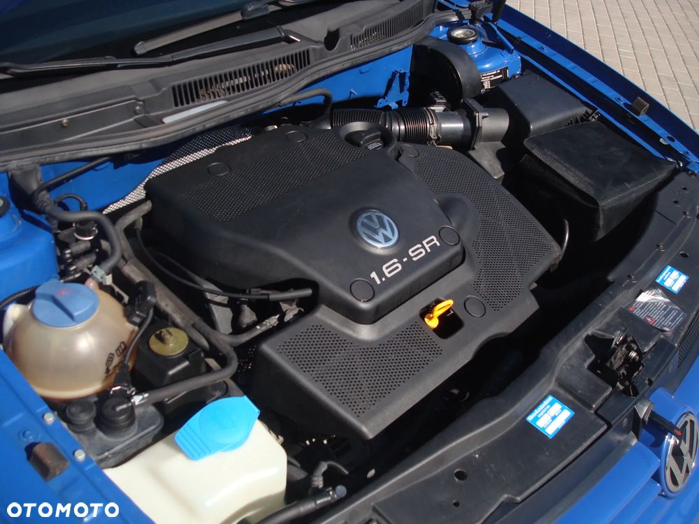 Volkswagen Golf 1.6 Tour Edition - 21