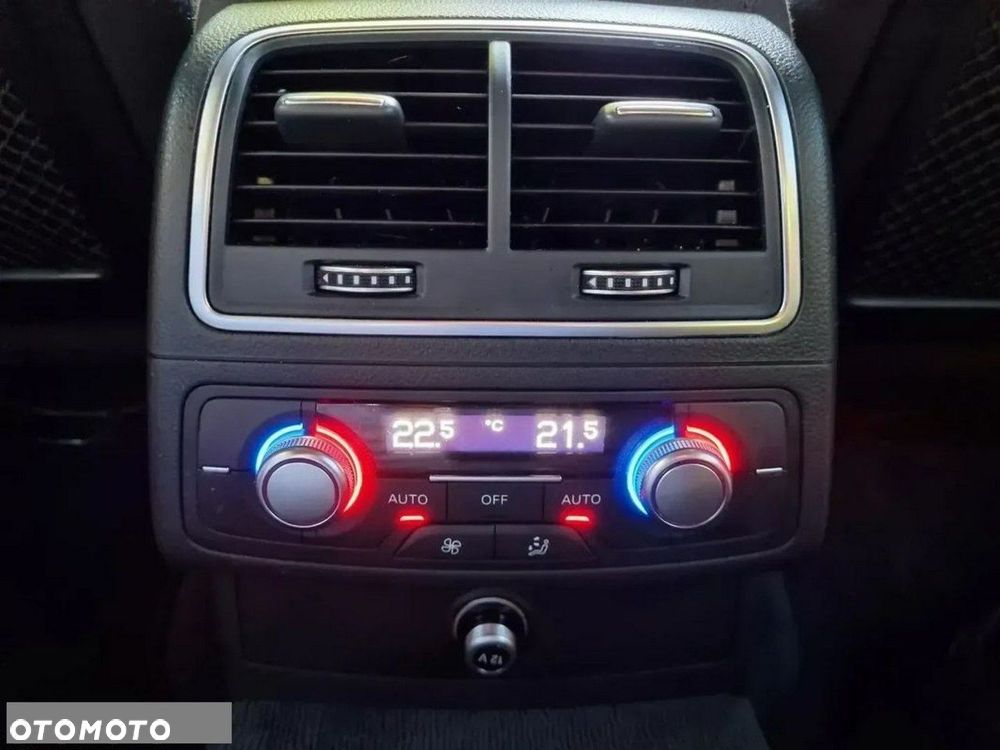 Audi A6 Avant 3.0 TDI S tronic - 26