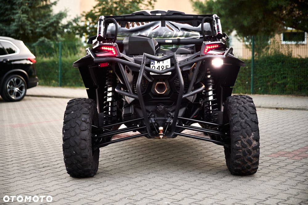 Can-Am Maverick - 11