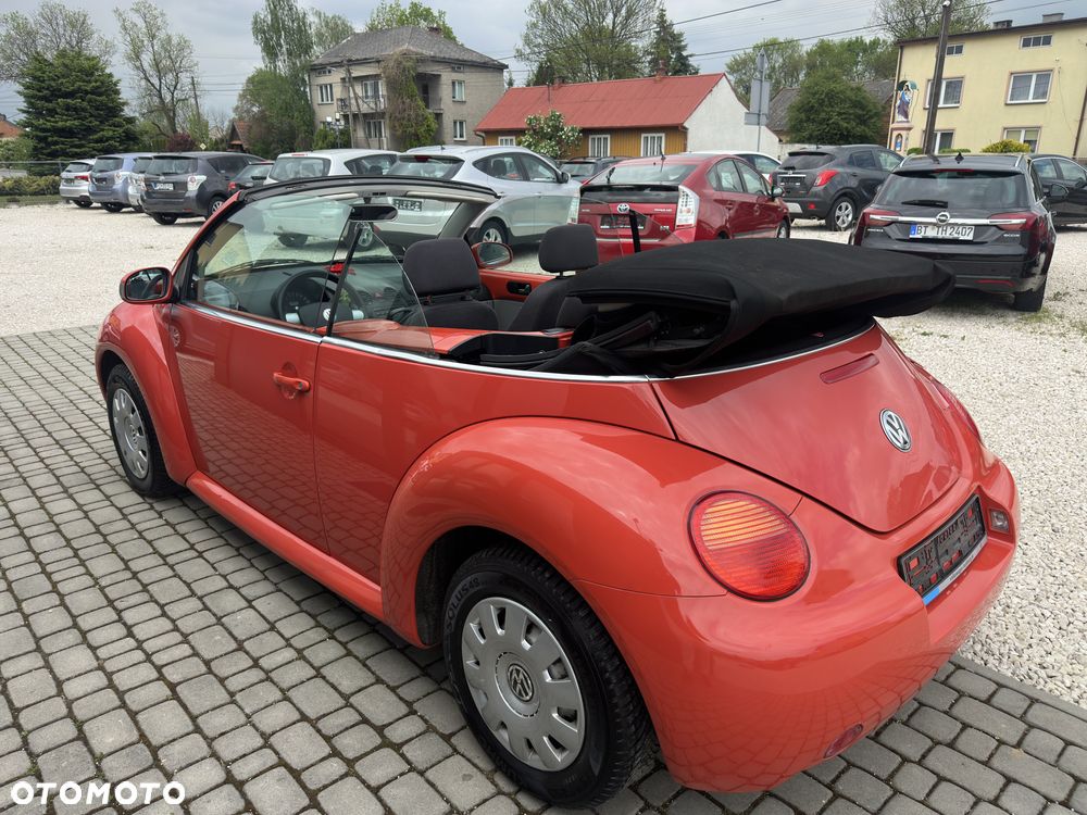 Volkswagen New Beetle - 10