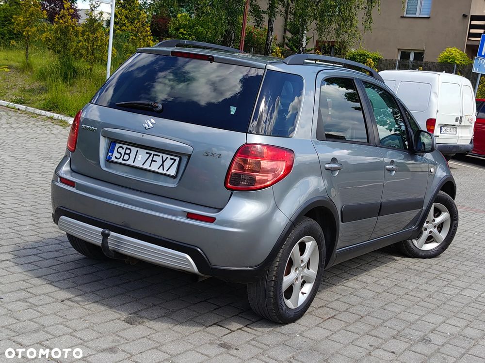 Suzuki SX4 1.9 DDiS DPF 4x2 Comfort - 4