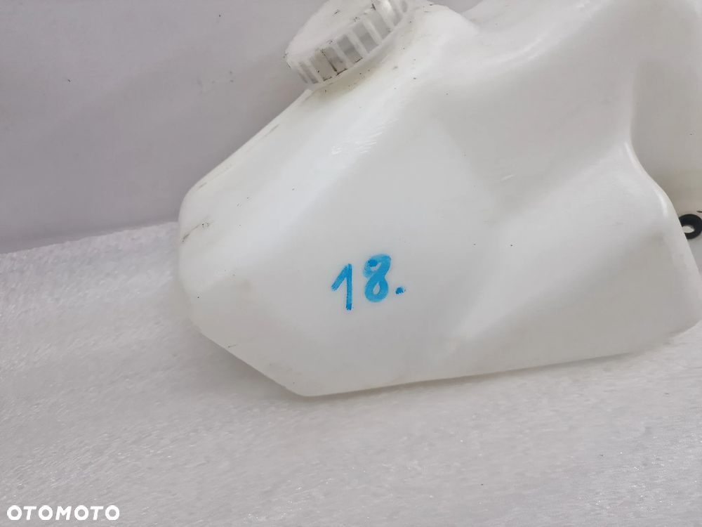 SKODA FABIA I II / SEAT IBIZA 3 III / VW POLO IV 02- ZBIORNICZEK SPRYSKIWACZY , NR 6Q0955453 , NR AUKCJI ZS18 - 2