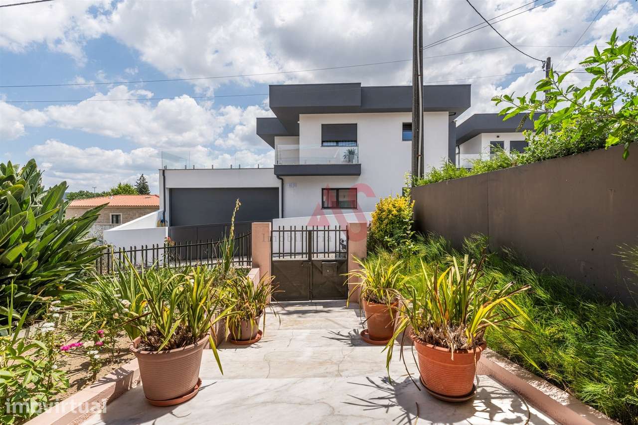 Moradia Individual T3 com Jardim - Margaride, Centro de Felgueiras - Grande imagem: 5/29