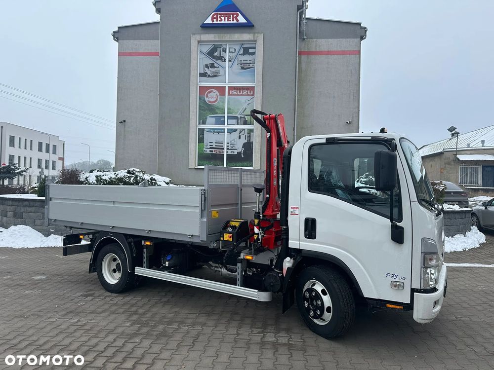 Isuzu P75 - 7