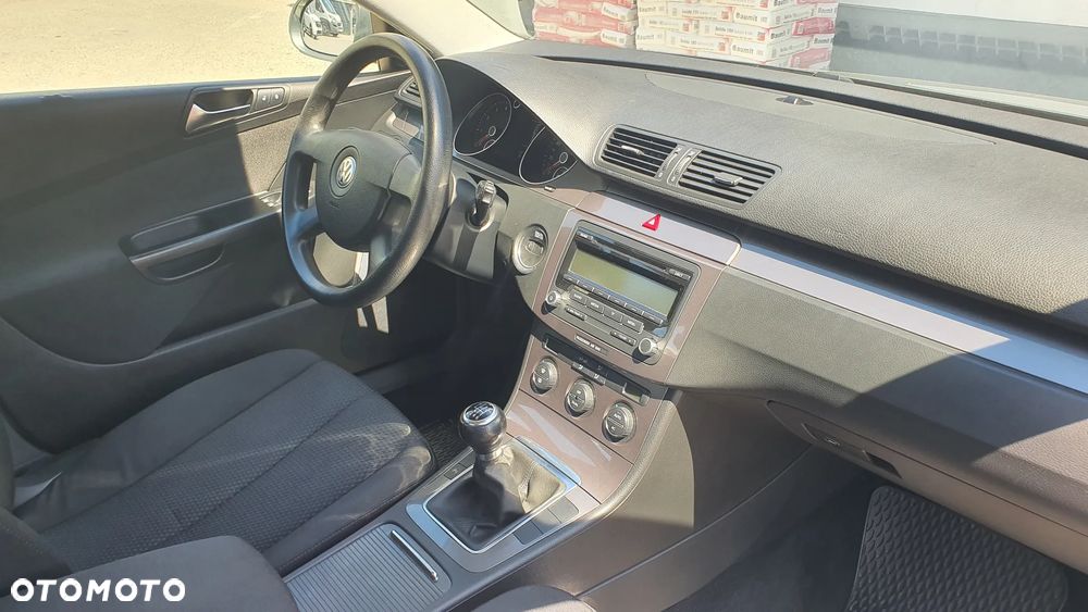 Volkswagen Passat 1.4 TSI Comfortline - 9