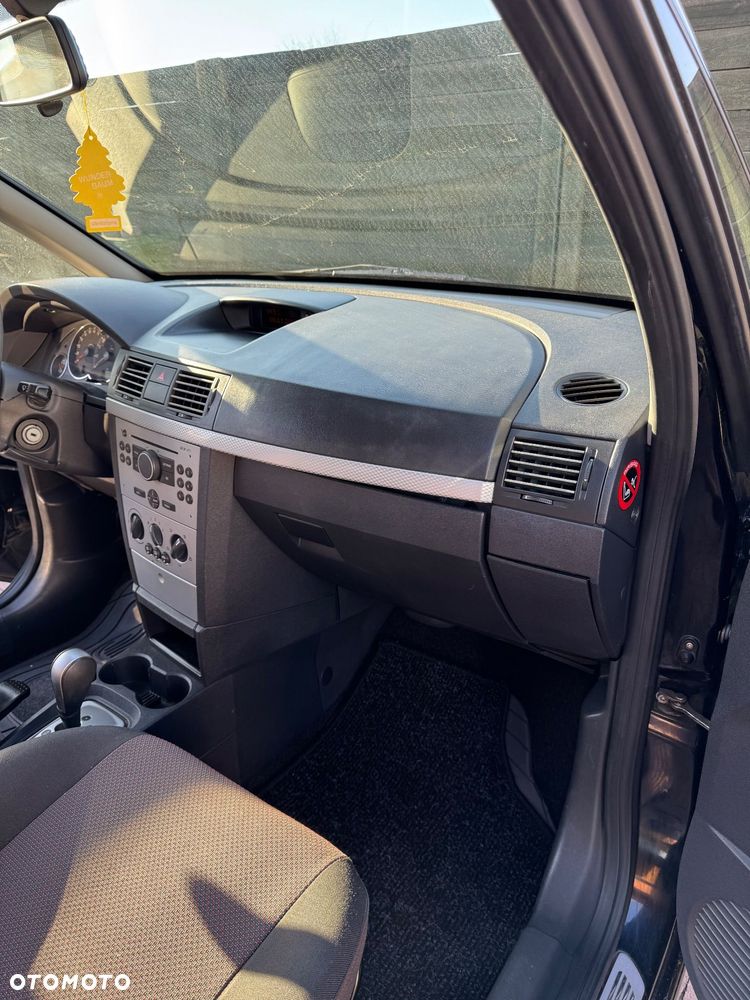 Opel Meriva 1.6 Essentia MTA - 1