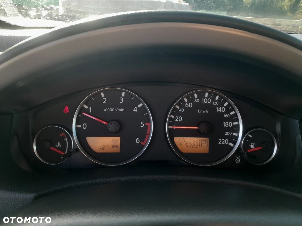 Nissan Pathfinder 2.5 D Platinum - 8