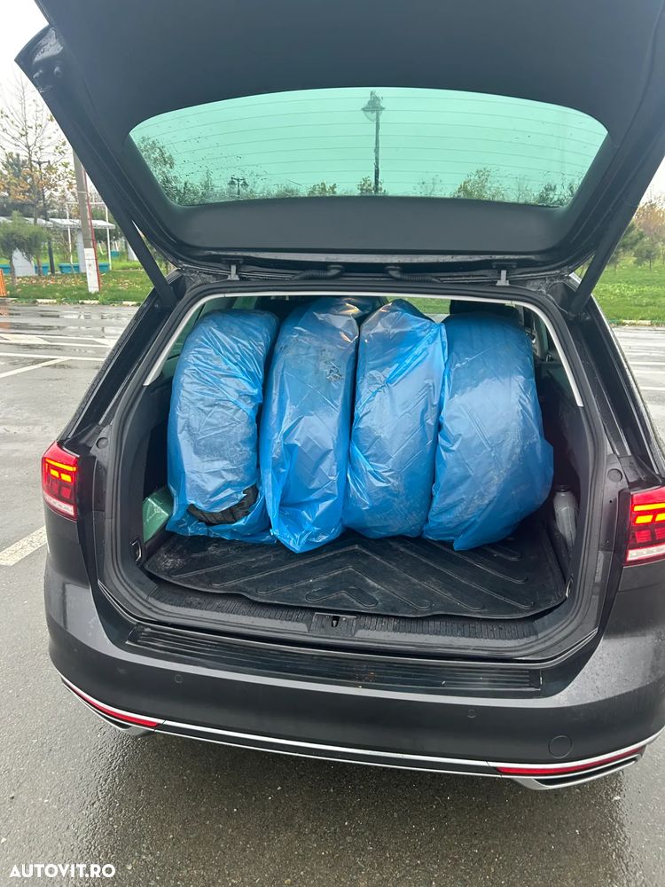 Volkswagen Passat Variant 2.0 TDI DSG (BlueMotion Technology) Trendline - 3