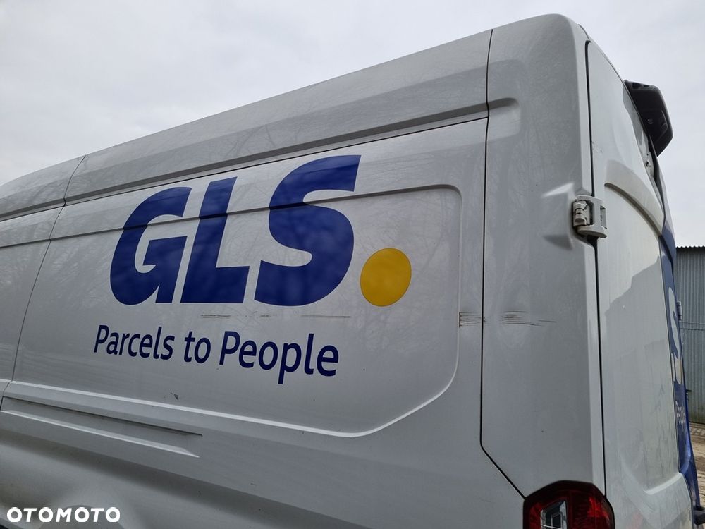 Ford Transit - 8