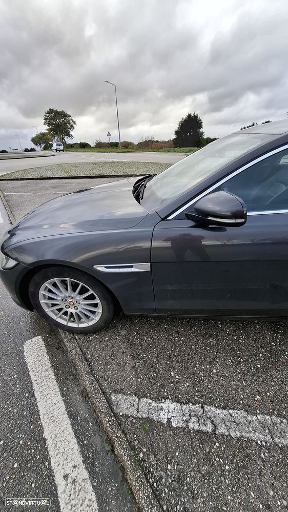 Jaguar XE E-Performance Prestige - 5