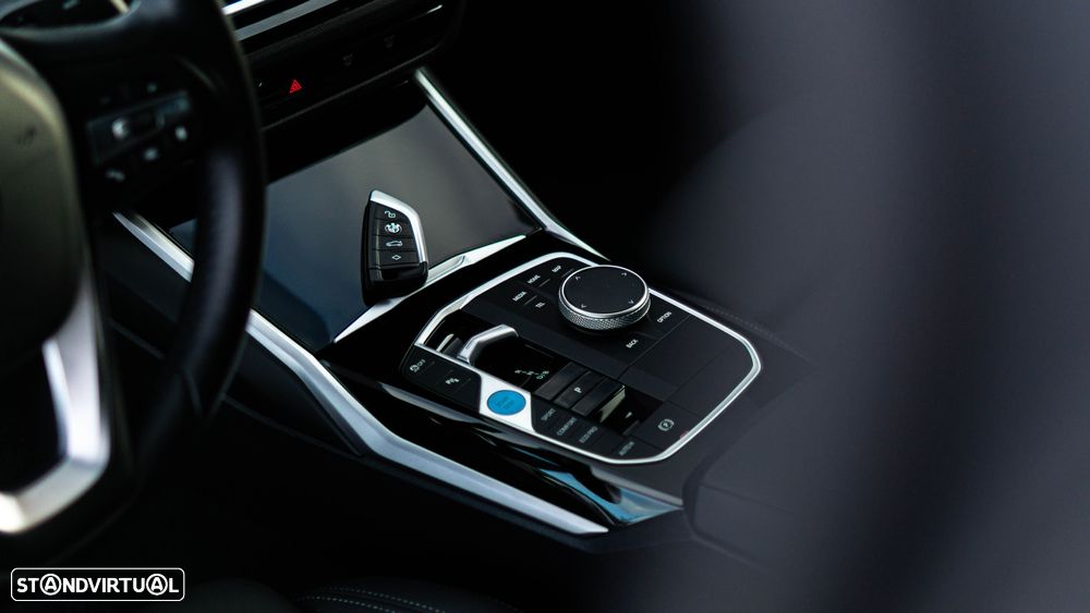 BMW i4 eDrive35 - 13