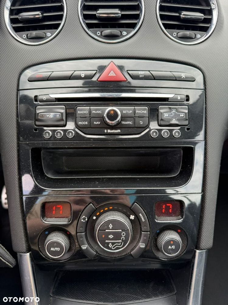 Peugeot 308 CC - 16
