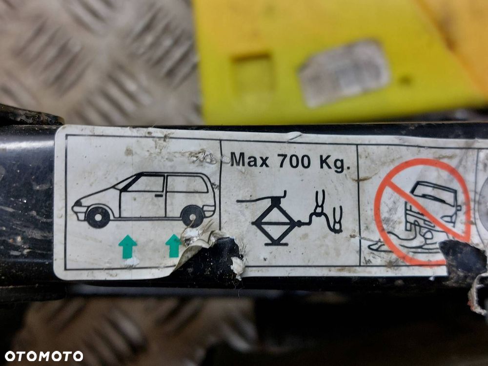 ORGANIZER WKŁAD BAGAŻNIKA LEWAREK + ZAPAS 4x98 5Jx13 ET45 FIAT PANDA II - 4