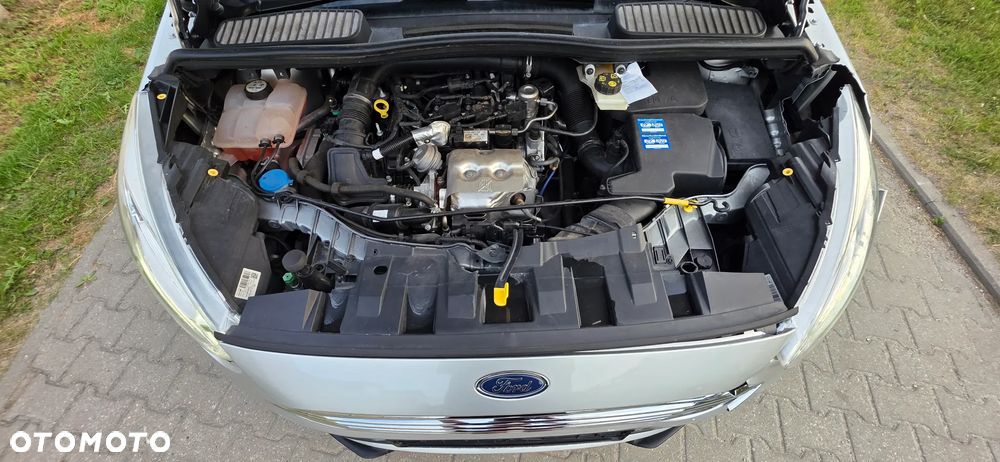 Ford C-MAX - 26