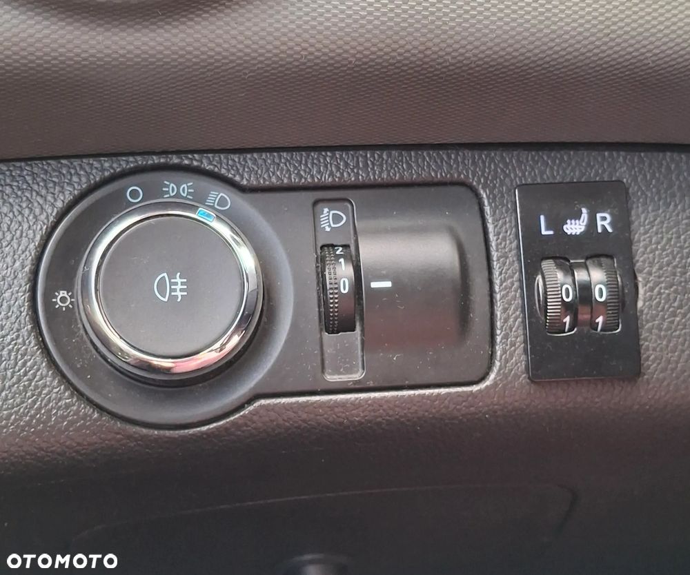 Chevrolet Aveo - 11