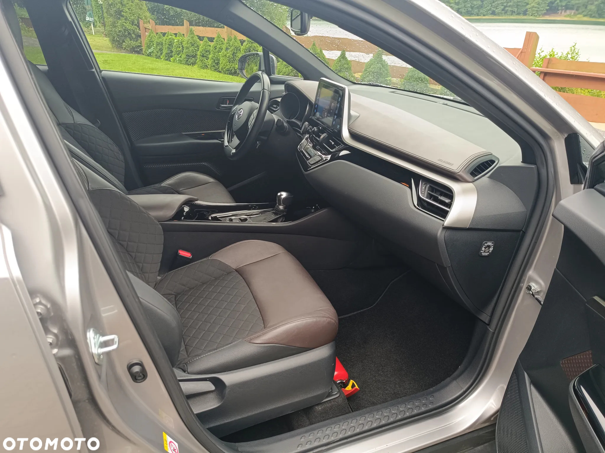 Toyota C-HR 1.8 Hybrid Prestige - 14