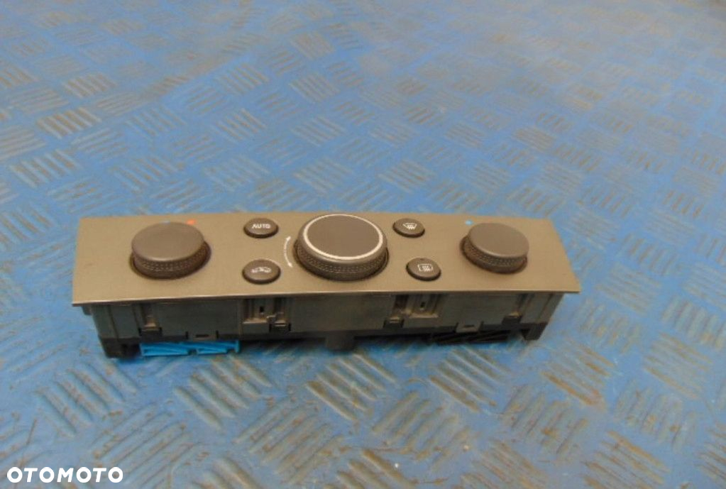 OPEL VECTRA C 1.9D STEROWANIE NAGRZEWNICĄ 13212340 - 2