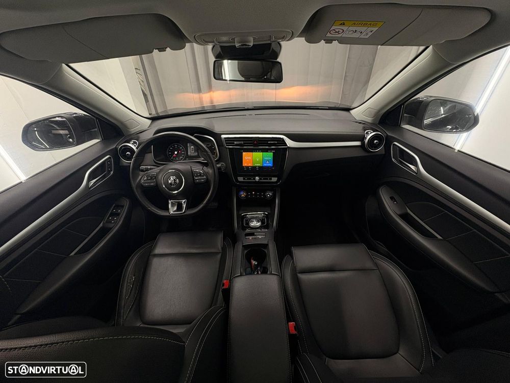 MG ZS EV 44.5 kWh Luxury - 9