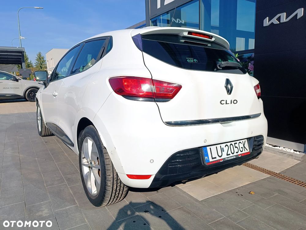 Renault Clio 1.2 16V Limited Plus - 3