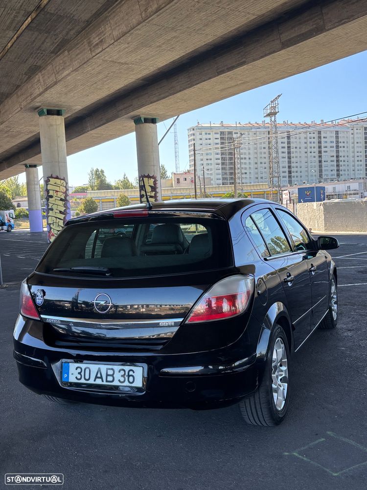 Opel Astra 1.3 CDTi Cosmo - 3