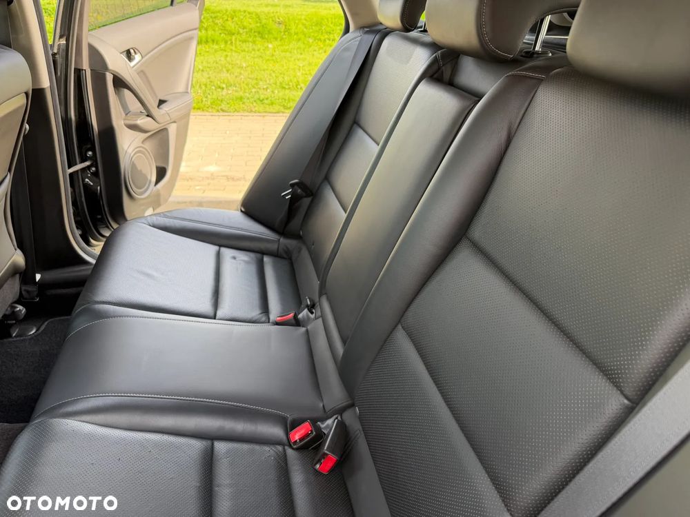 Honda Accord 2.0 Executive - 18