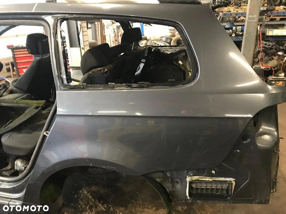 Passat b7 lewy tył ćwiartka - 1