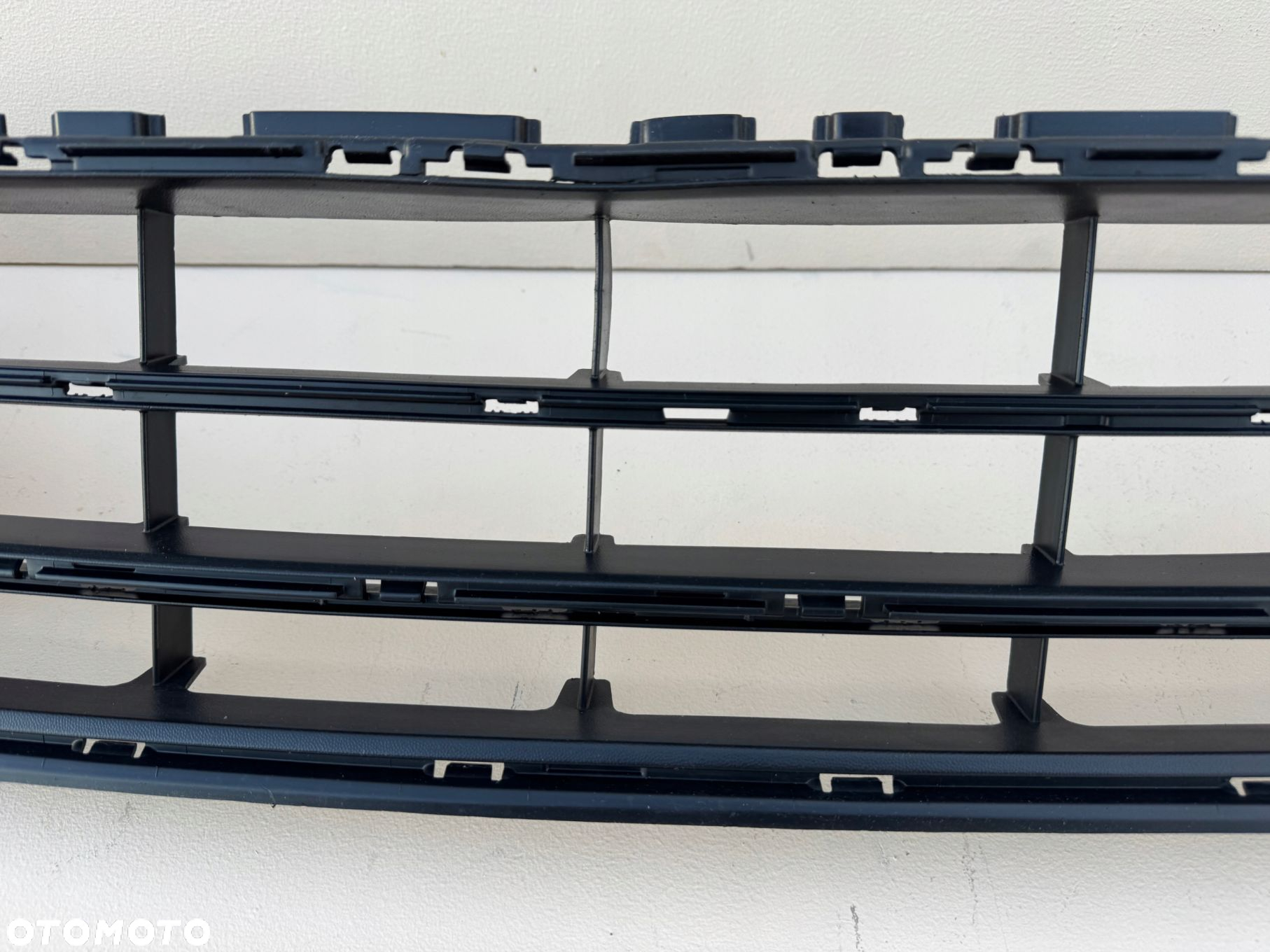VW PASSAT B8 LIFT 18R- GRILL ATRAPA KRATKA ŚRODKOWA PRZÓD 3G0853677 - 4