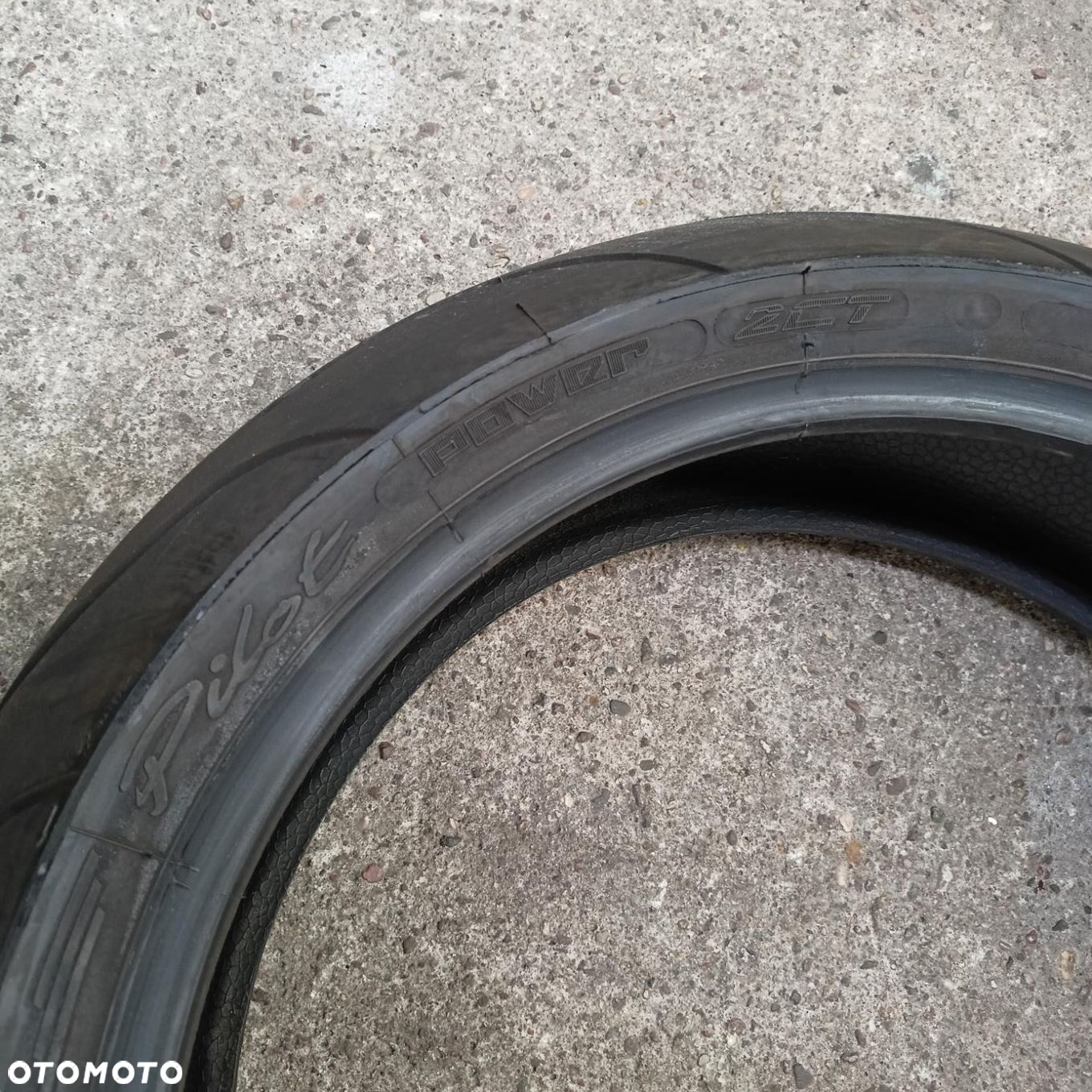 OPONA MOTOR 180/55/17 MICHELIN (E9157) - 3